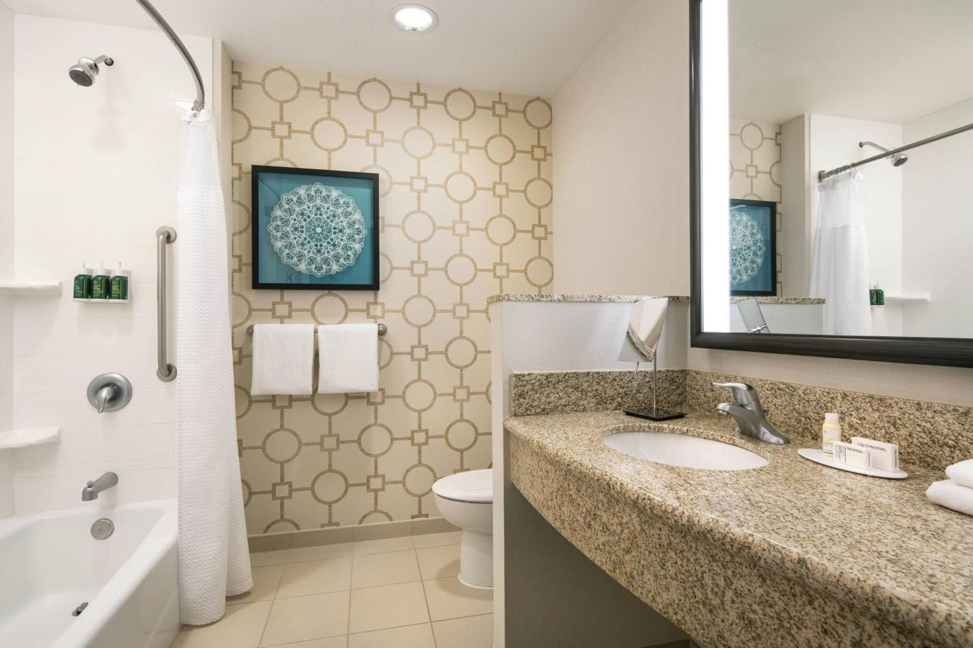 Courtyard By Marriott Santa Barbara Goleta Hotel Ngoại thất bức ảnh