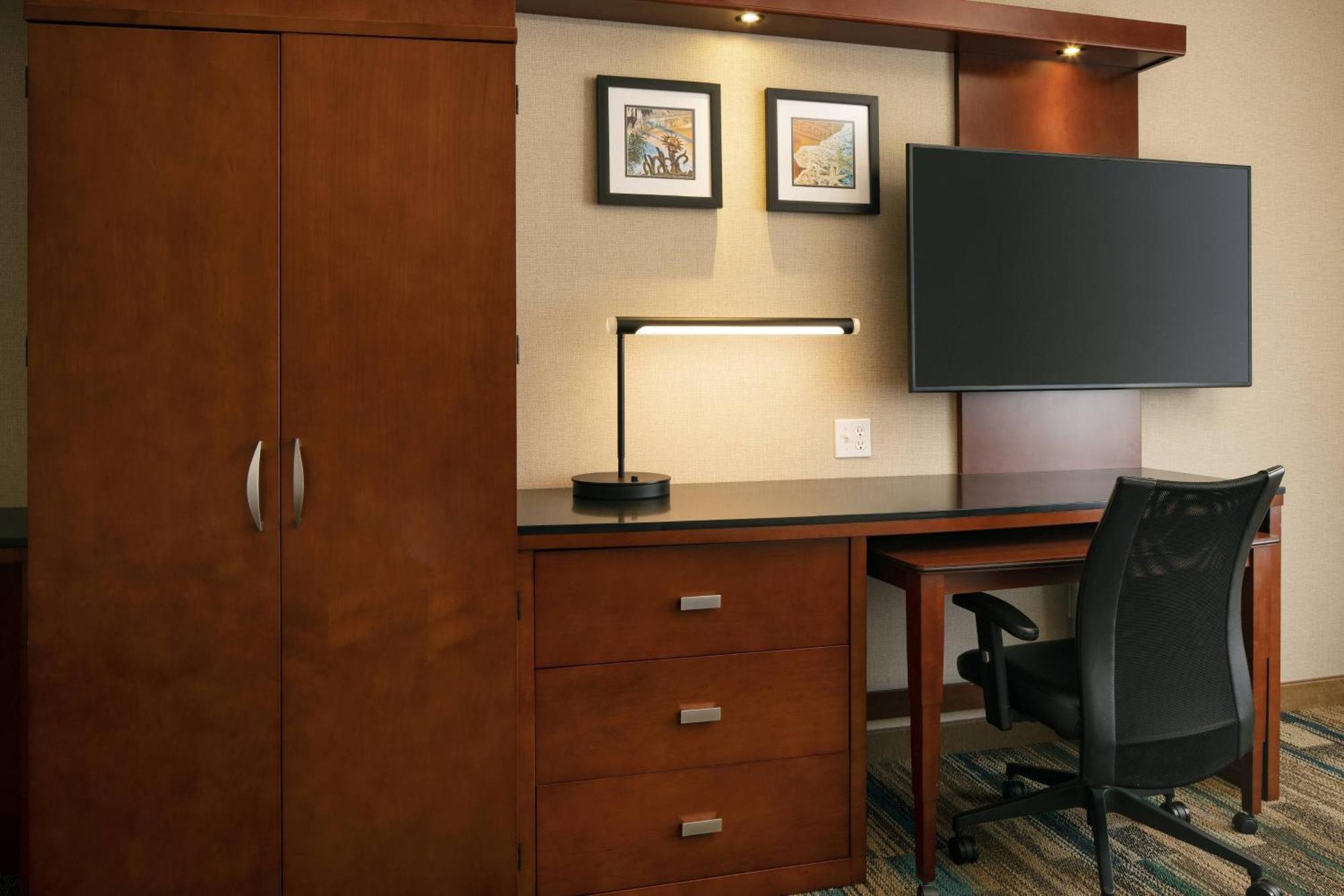 Courtyard By Marriott Santa Barbara Goleta Hotel Ngoại thất bức ảnh