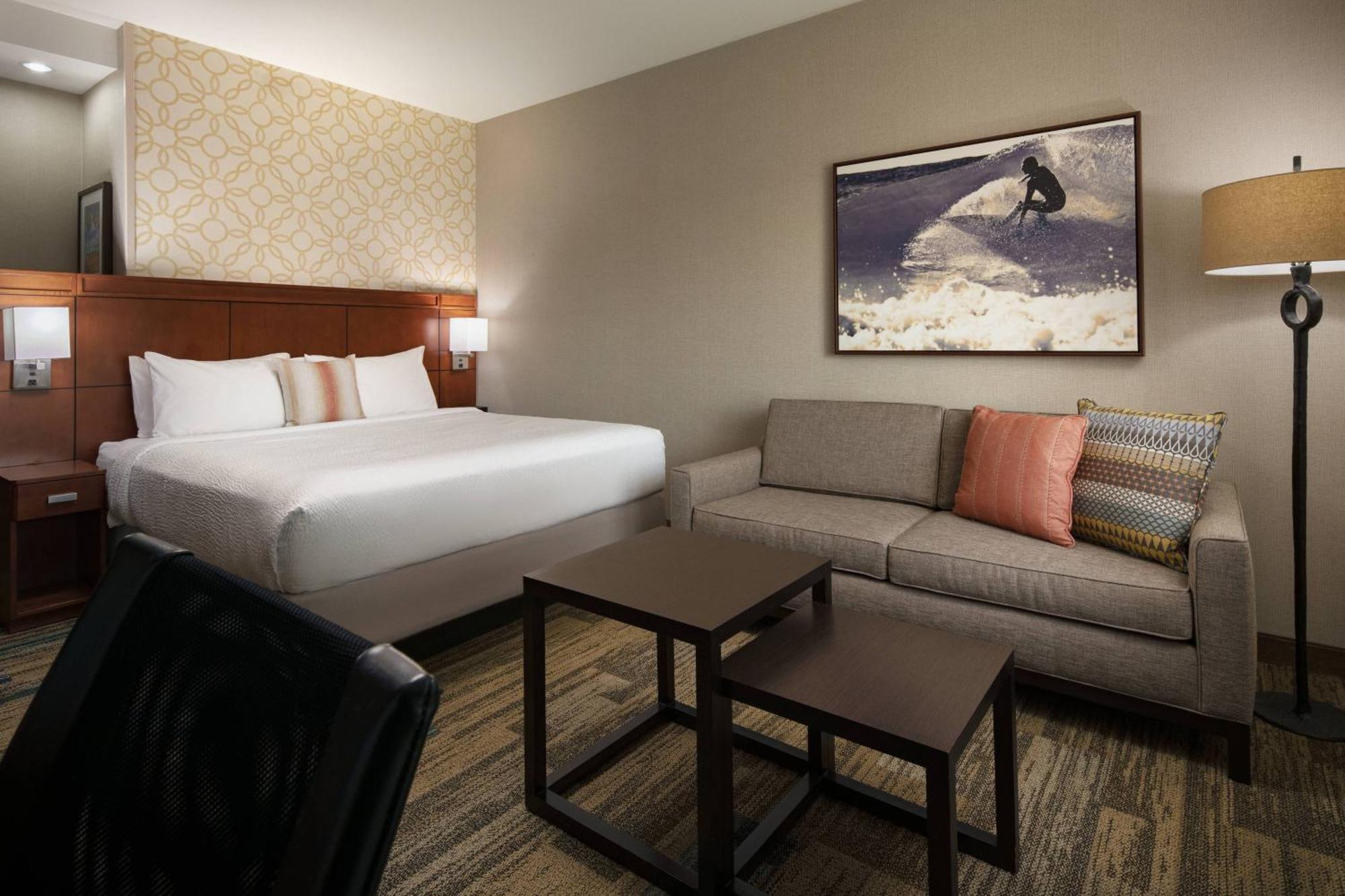 Courtyard By Marriott Santa Barbara Goleta Hotel Ngoại thất bức ảnh